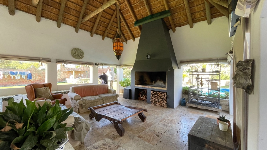 5 Bedroom Property for Sale in Barrydale Western Cape